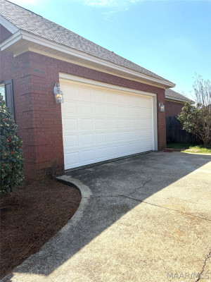 299 SUNNYBROOK Drive