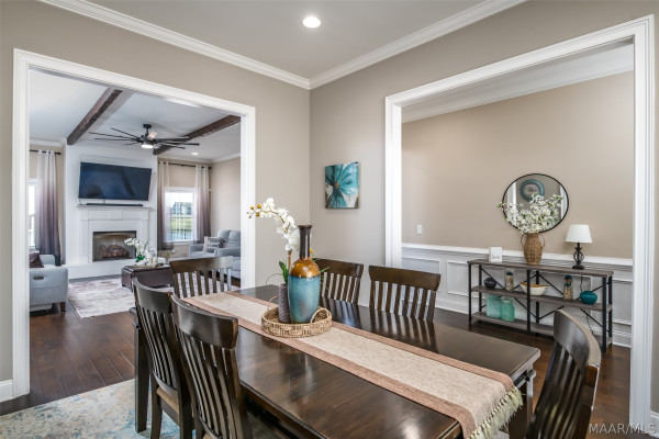466 Sage Brook
