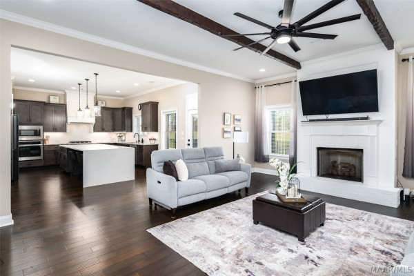 466 Sage Brook