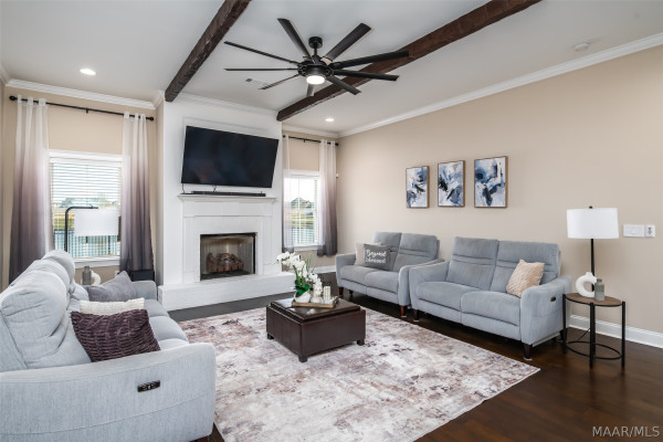 466 Sage Brook