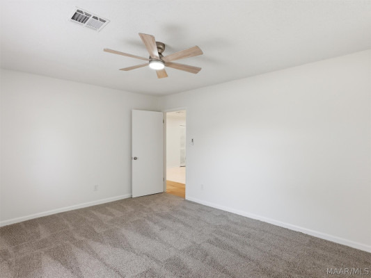 769 Ledyard Place