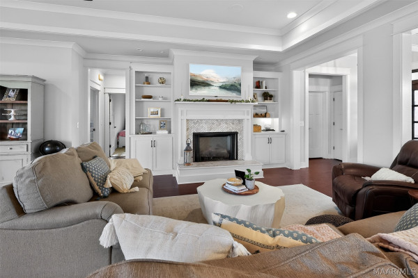 1603 Dominick Road