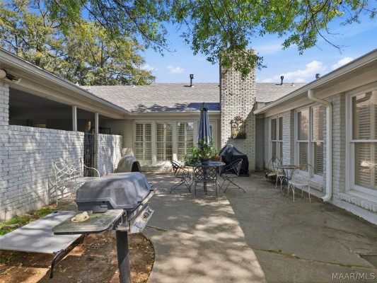 2406 Hermitage Drive