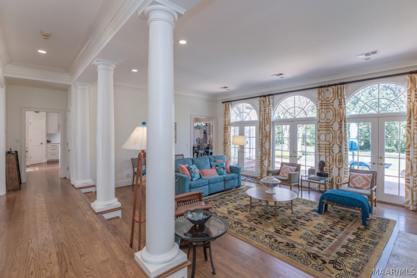 3801 Colline Drive