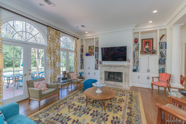 3801 Colline Drive