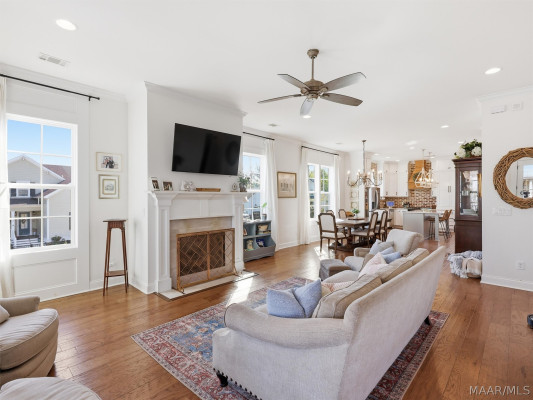 251 Forest Glen Drive