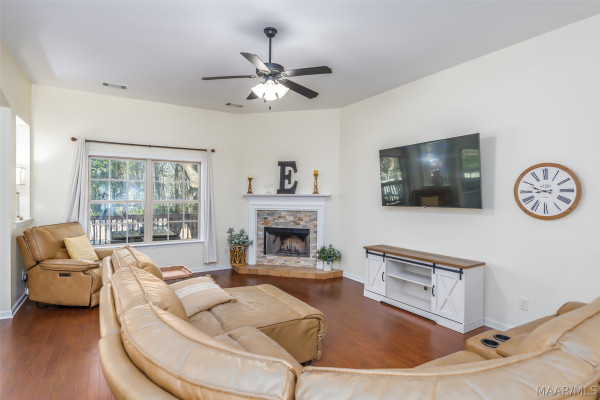 713 Evanwood Drive