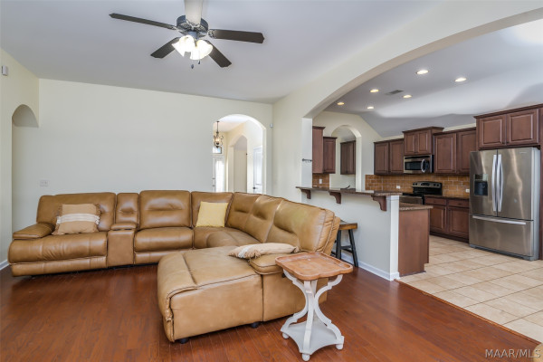 713 Evanwood Drive