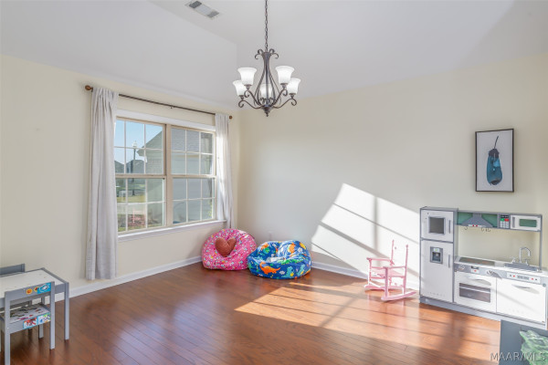 713 Evanwood Drive