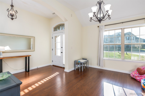 713 Evanwood Drive