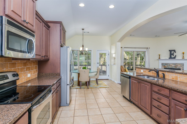 713 Evanwood Drive