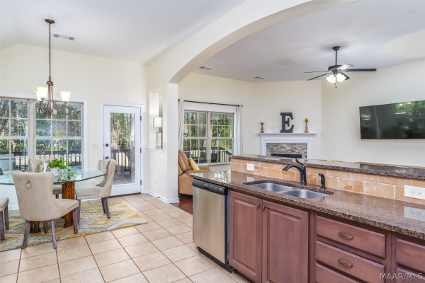 713 Evanwood Drive