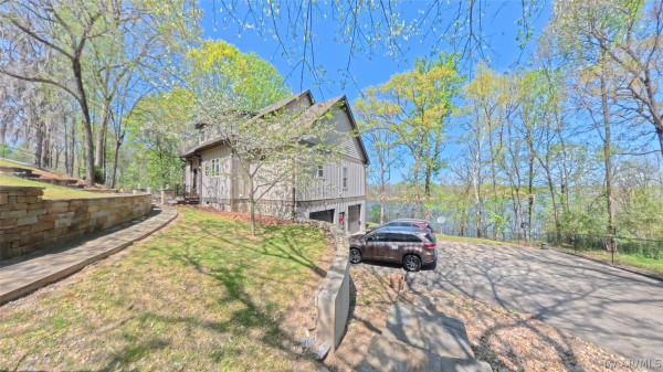 2581 River Ridge Way