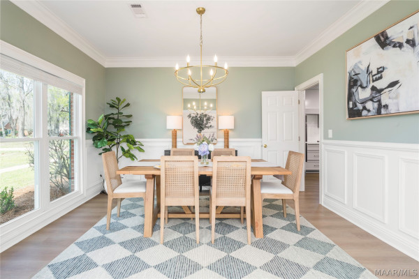 8243 Mossy Oak Drive