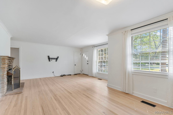 4245 Camellia Drive