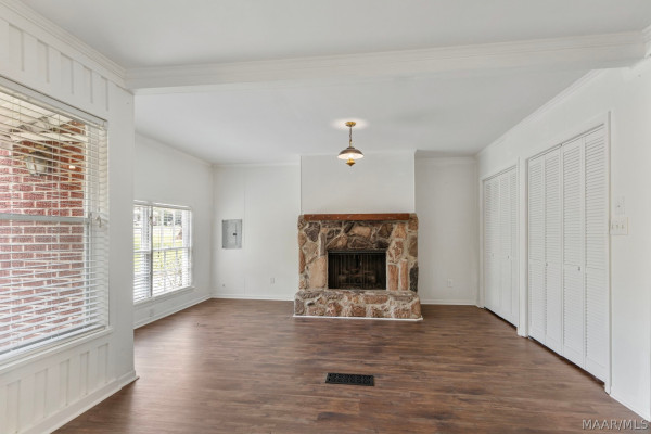 4245 Camellia Drive