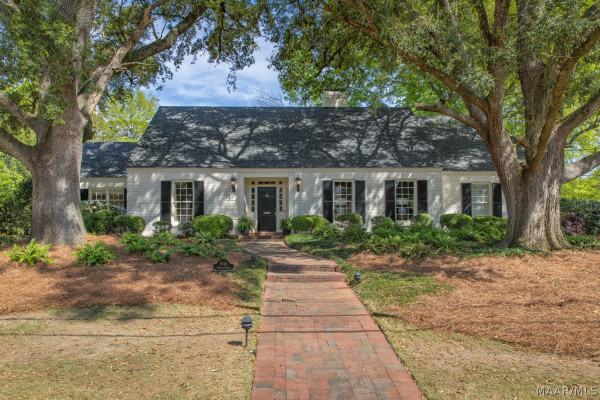 3045 Boxwood Drive