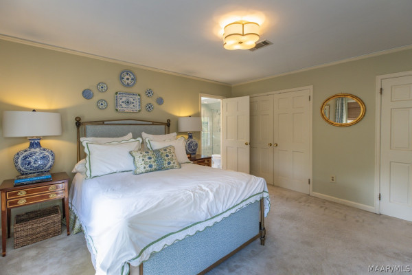3045 Boxwood Drive