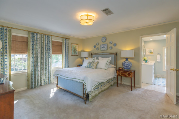 3045 Boxwood Drive