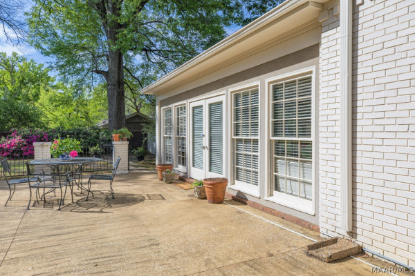 3045 Boxwood Drive