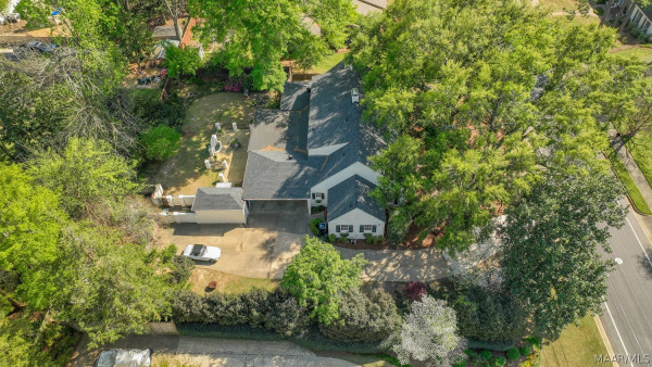 3045 Boxwood Drive