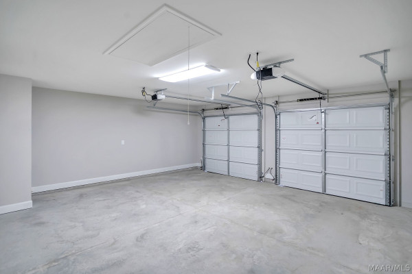 368 Crestwood Circle