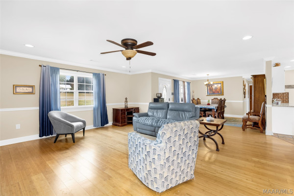 1031 Middle Road