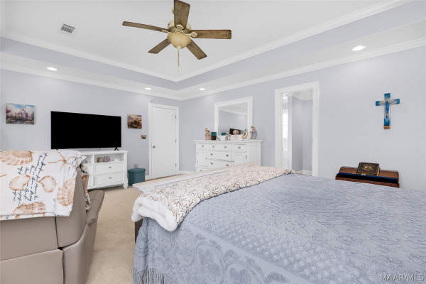 1031 Middle Road