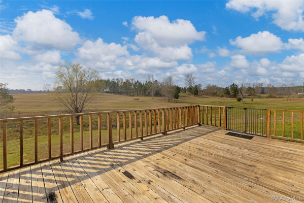 1031 Middle Road