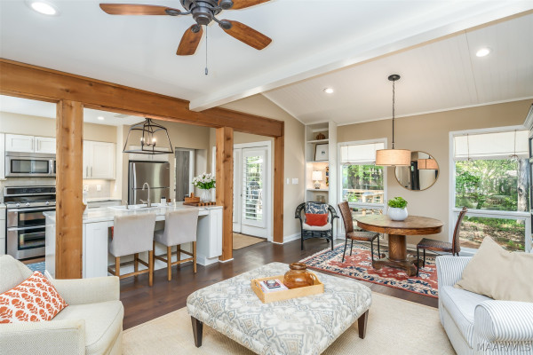 1706 Vaughn Lane