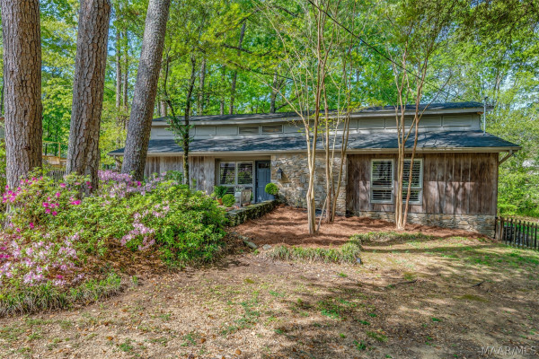 1706 Vaughn Lane