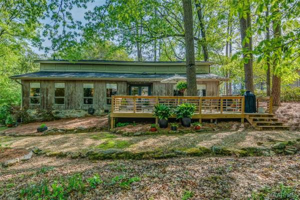 1706 Vaughn Lane