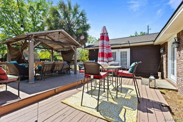 51 Kingston Drive