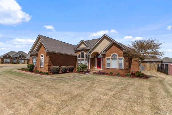 2014 Vonica Rose Street
