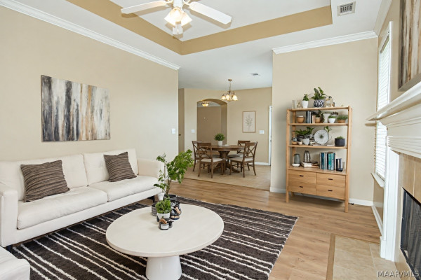9845 HELMSLEY Circle