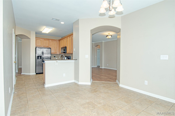 9845 HELMSLEY Circle