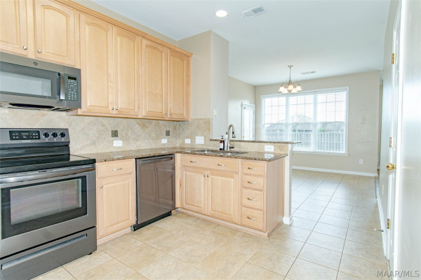 9845 HELMSLEY Circle
