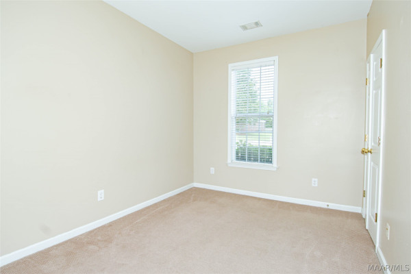 9845 HELMSLEY Circle