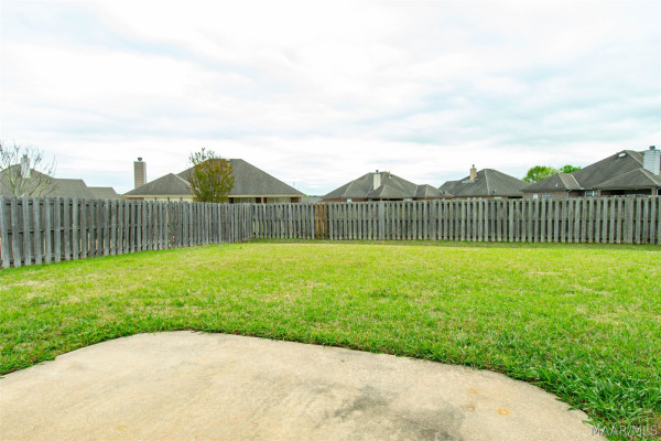 9845 HELMSLEY Circle