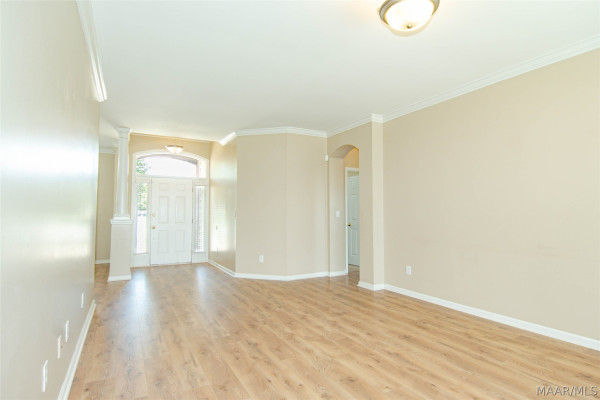 9845 HELMSLEY Circle
