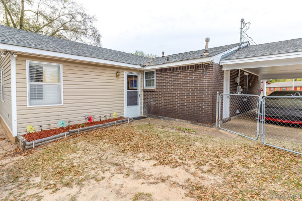 117 White Oak Court