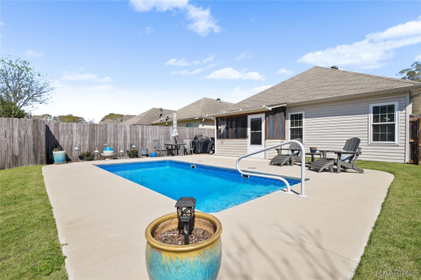 130 Park Drive N