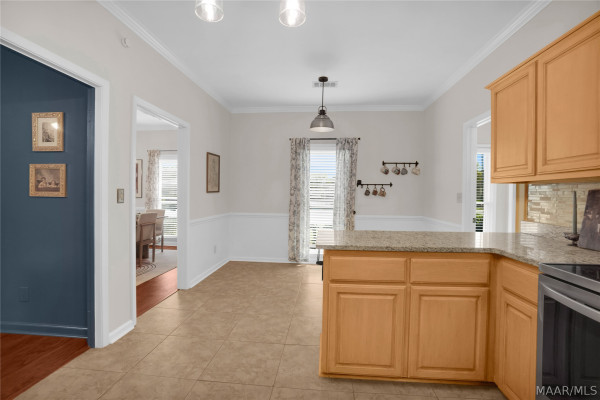 8211 Greyfield Drive
