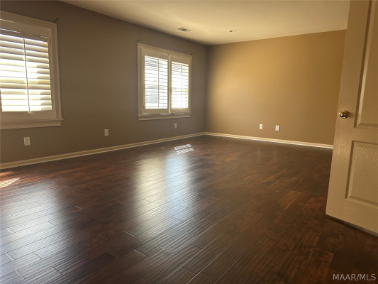 8367 Longneedle Drive