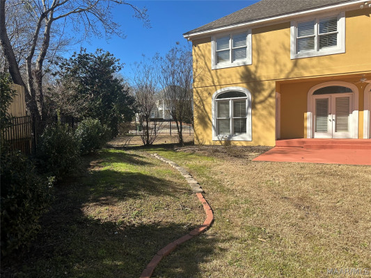 8367 Longneedle Drive