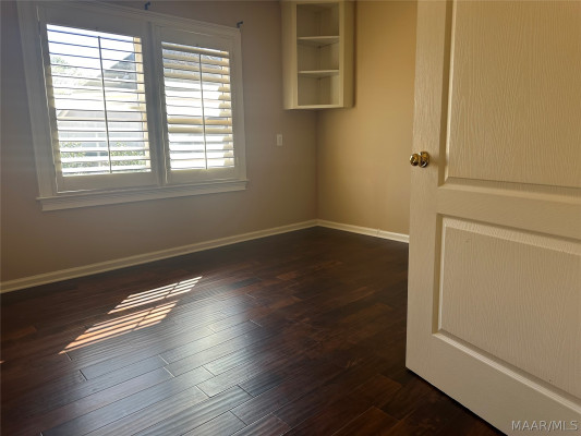 8367 Longneedle Drive