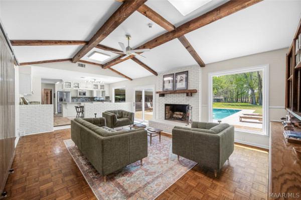 1521 Chapel Road