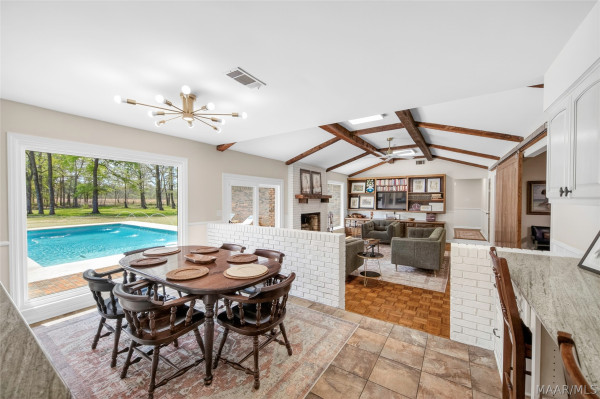 1521 Chapel Road