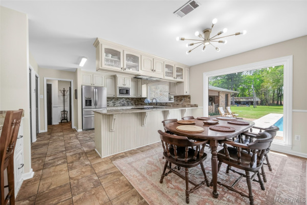 1521 Chapel Road