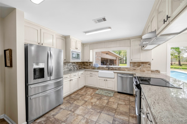 1521 Chapel Road